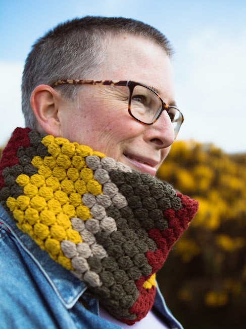 Gorse Cowl crochet pattern