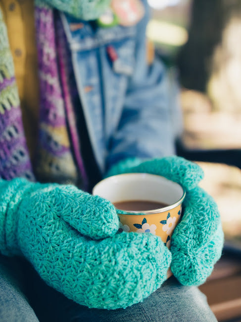 Mavis Mitts crochet pattern