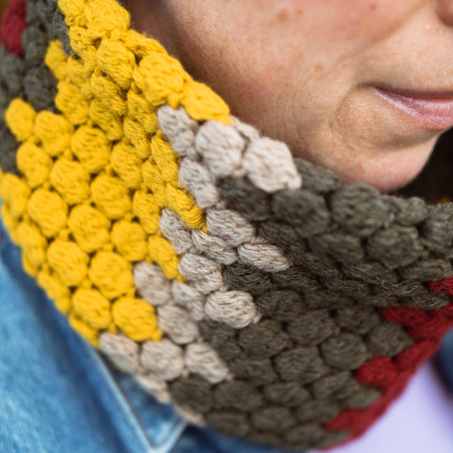 Gorse Cowl crochet pattern